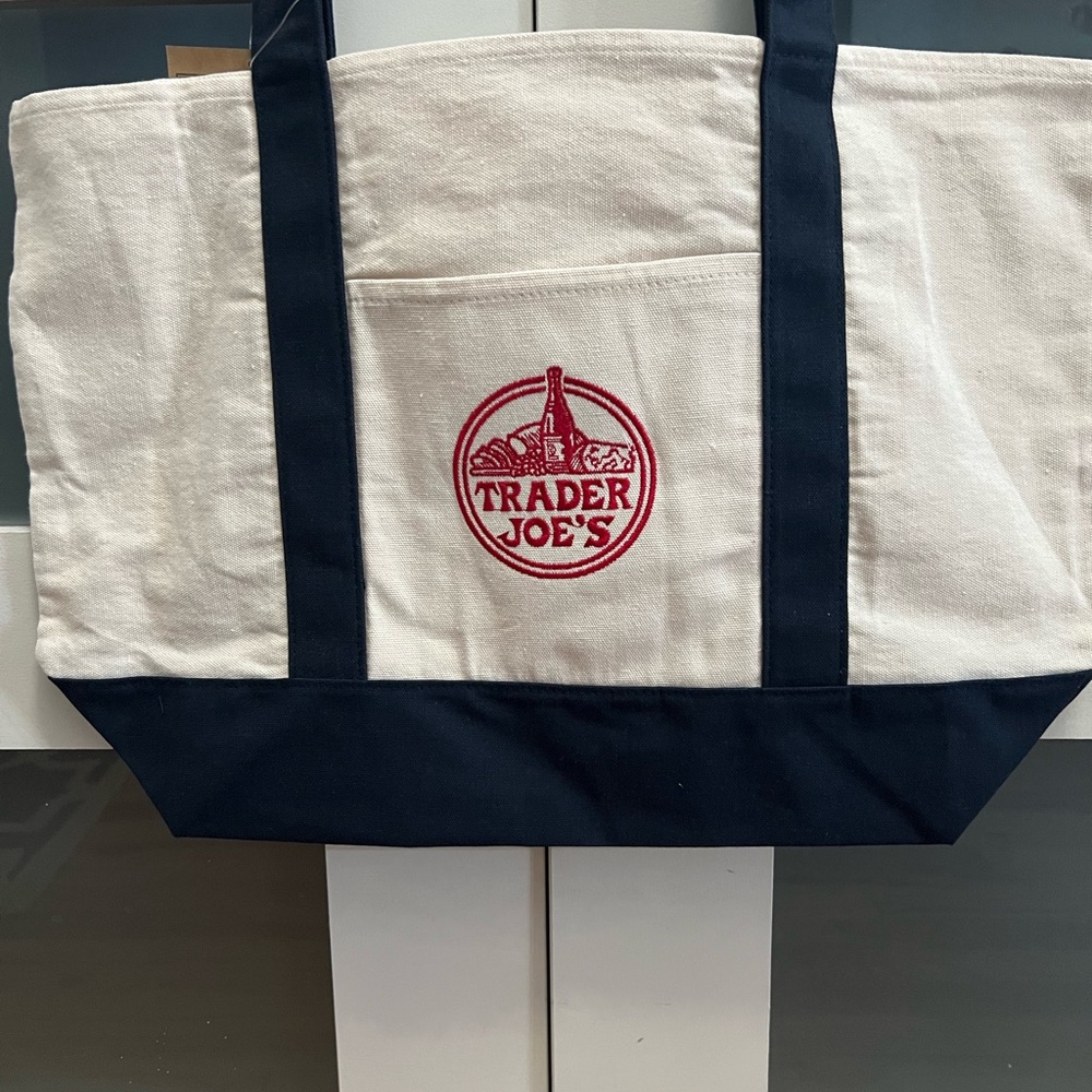 Trader Joe’s LARGE Reusable Heavy Canvas Shopping Bag, Off White & Navy Blue - Picture 2 of 6